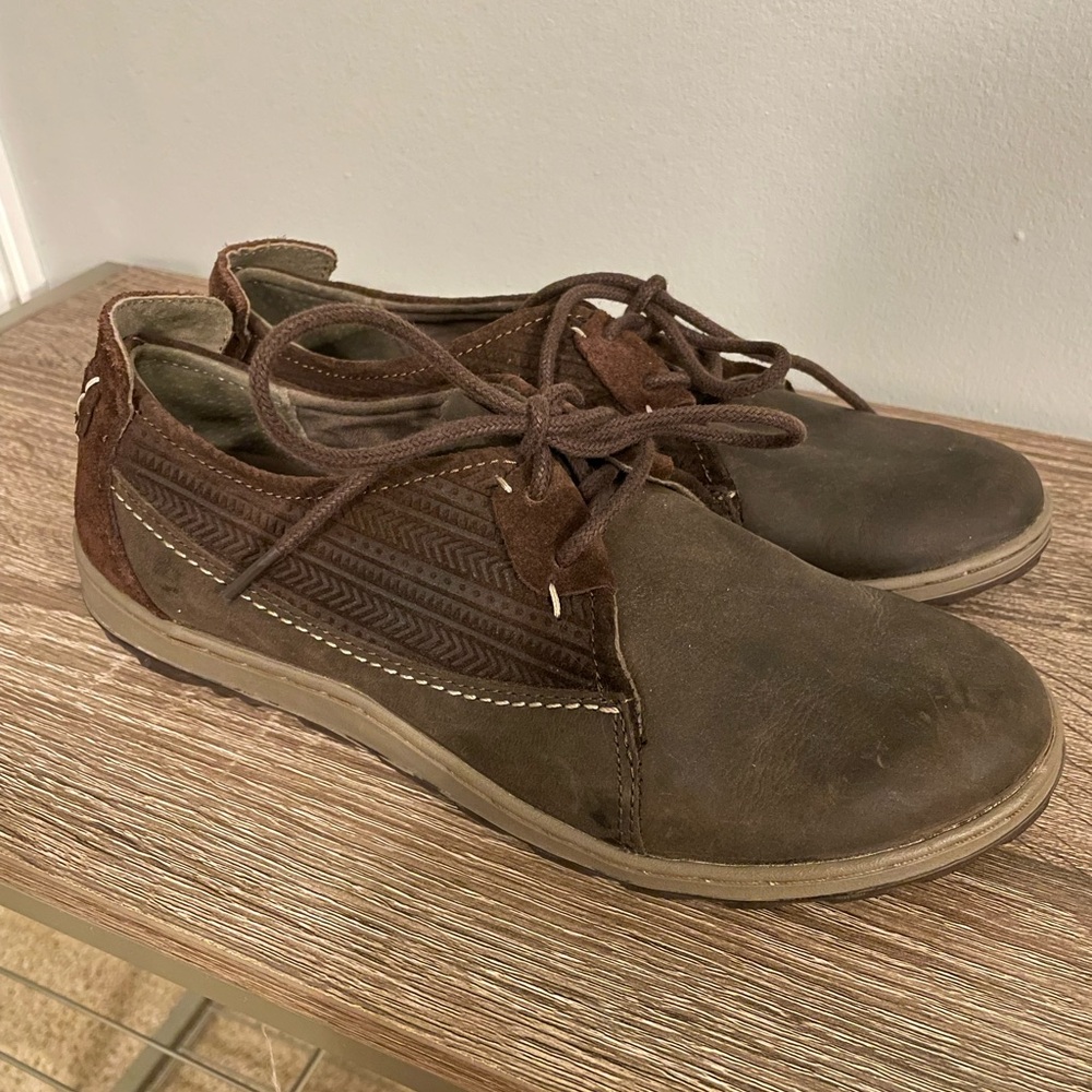 Merrell Ashland Oxfords Brown Coffeebean Size 7.5